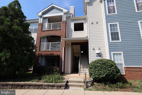 unit-104-20979 Timber Ridge Ter, ASHBURN, VA, 20147-7734 | Card Image
