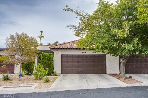 3130 Espanol Dr, Las Vegas, NV, 89121-4242 | Card Image