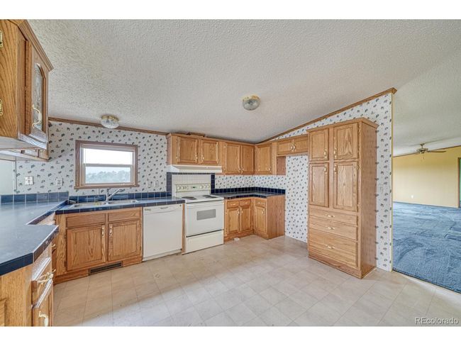 3063 Autumn Creek Dr, House other with 3 bedrooms, 3 bathrooms and null parking in Canon City CO | Image 11