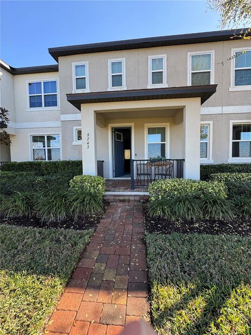 9743 Amber Chestnut Way, WINTER GARDEN, FL, 34787-4572 | Card Image