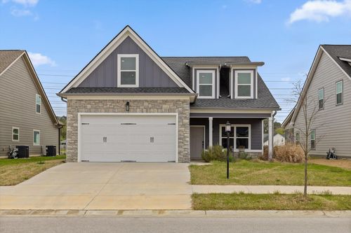 1046 Silverpine Dr, Chattanooga, TN, 37421-5183 | Card Image