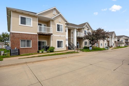 34-2323 E Porter Avenue, Des Moines, IA, 50320 | Card Image