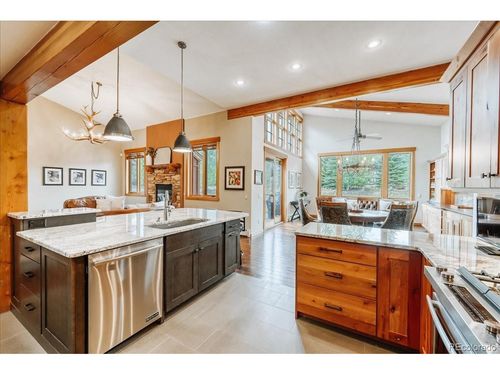 27 Montane Ct, DILLON, CO, 80435-7742 | Card Image