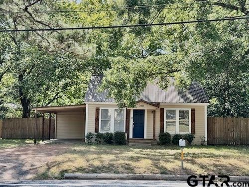 700 S Walnut St, Winnsboro, TX, 75494-3248 | Card Image