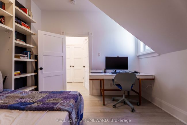 98 Edwin Ave, House attached with 2 bedrooms, 2 bathrooms and 1 parking in Toronto ON | Image 26
