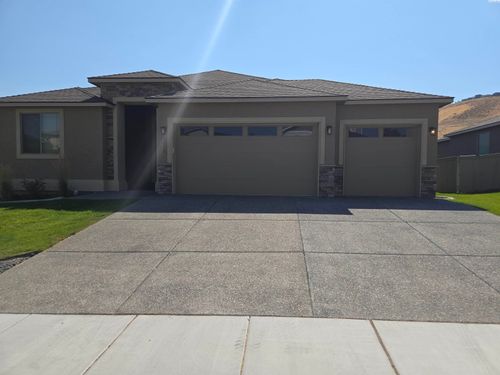 1028 Chinook Dr, Richland, WA, 99352-8740 | Card Image