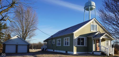 165 E County Road 750 S, Clay City, IN, 47841-8318 | Card Image