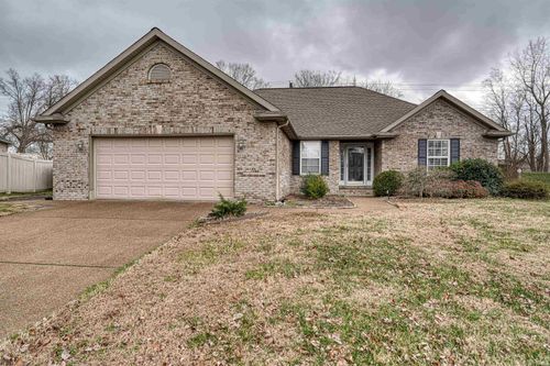 105 Temple, Newburgh, IN, 47630-2407 | Card Image