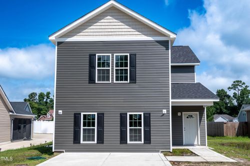 90 Miry Creek Ln, Clinton, NC, 28328-4644 | Card Image