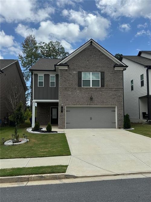 39 Station Overlook Dr, Auburn, GA, 30011-5618 | Card Image