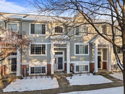 974 Mayfair Ct, Elk Grove Village, IL, 60007-3483 | Card Image