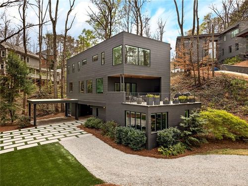 585 Mountain Way Ne, Atlanta, GA, 30342-3803 | Card Image