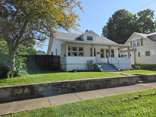 124 W Pleasant St, Hillsboro, OH, 45133-1439 | Card Image