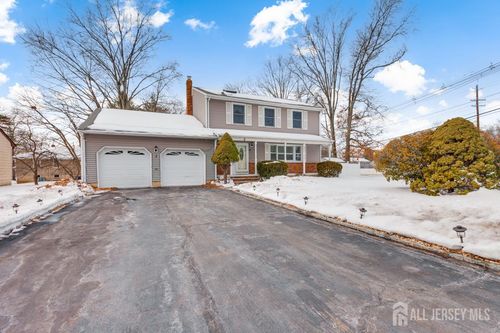 2 Lioni Ct, Piscataway, NJ, 08854-5432 | Card Image