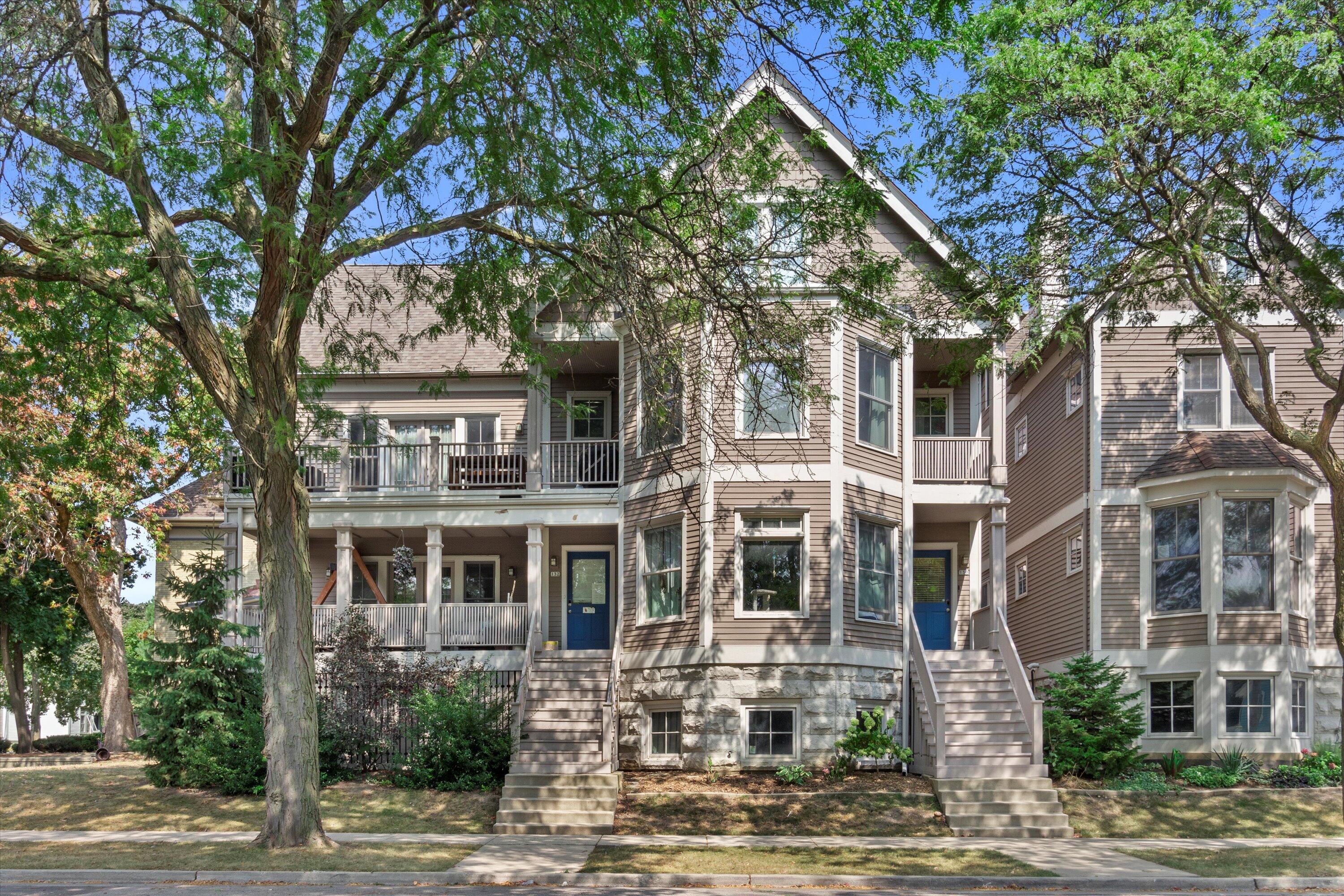 Reservoir Ave, Milwaukee, WI 53212