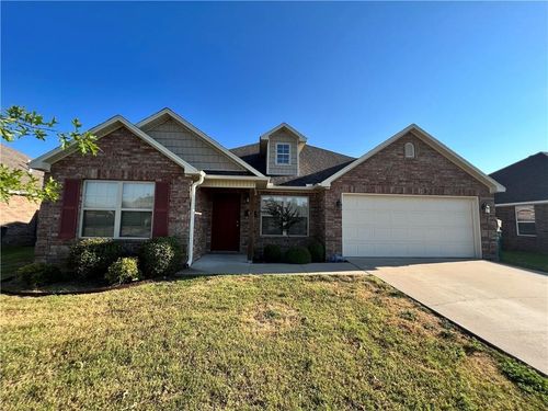 105 E Southpointe Ave, Rogers, AR, 72758-0505 | Card Image