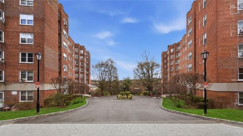 6i-280 Collins Ave, Mount Vernon, NY, 10552-1712 | Card Image