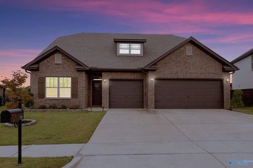 220 Jubilee Cir Se, Huntsville, AL, 35803-3066 | Card Image