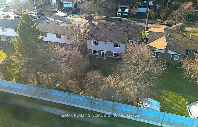 36 Blackthorn Lane, House other with 6 bedrooms, 2 bathrooms and 4 parking in Brampton ON | Image 43