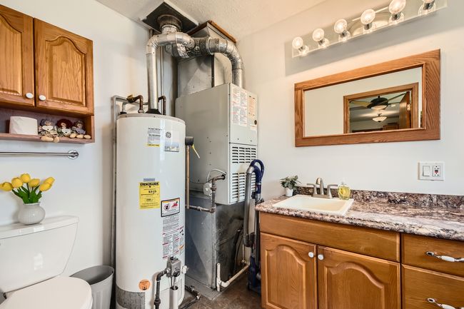 9001 Mobile Ave, House other with 3 bedrooms, 2 bathrooms and 6 parking in Oak Lawn IL | Image 25