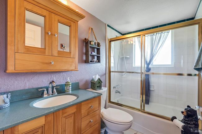 166 Davis Ln, House other with 3 bedrooms, 2 bathrooms and 15 parking in Penngrove CA | Image 18