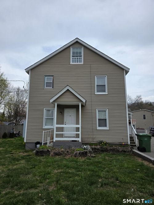 19 Goff St, Meriden, CT, 06451-2875 | Card Image