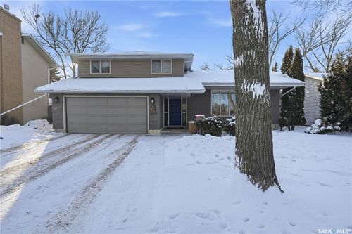 219 Sunset Dr, Regina, SK, S4S2S2 | Card Image
