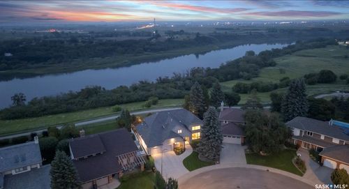 323 Mallin Cres, Saskatoon, SK, S7K7X2 | Card Image