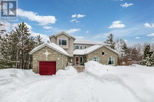 276 Moxam Landing Rd, Lively, ON, P3Y1H9 | Card Image