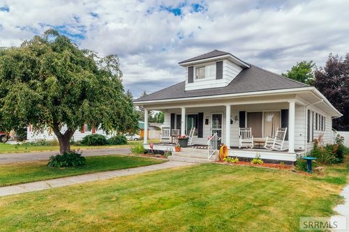 242 N Park Ave, Shelley, ID, 83274-1135 | Card Image