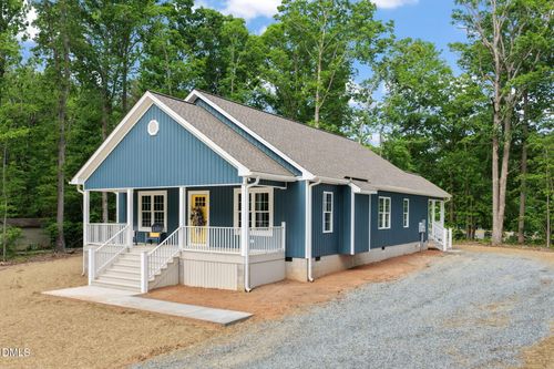 19 Mansion Dr, Clarksville, VA, 23927-9019 | Card Image