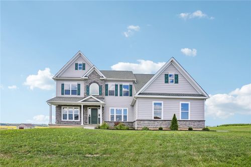 7-3456 Garage Ave, Slatington, PA, 18080 | Card Image