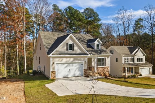 902 Sw Maynard Rd, Cary, NC, 27511-4319 | Card Image