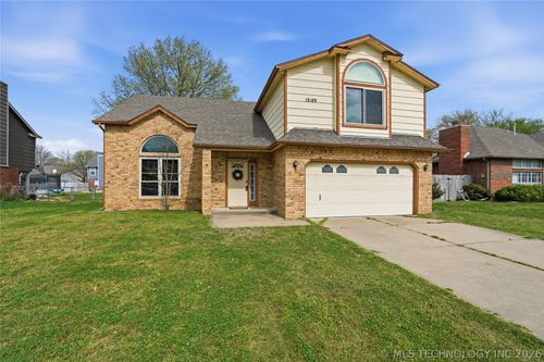13109 E 79th Court, Owasso, OK, 74055 | Card Image