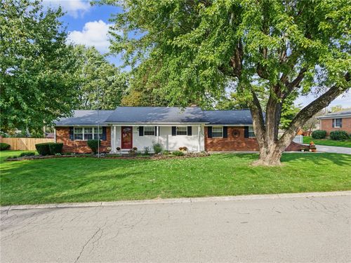 1136 Neeld Dr, Xenia, OH, 45385-1423 | Card Image