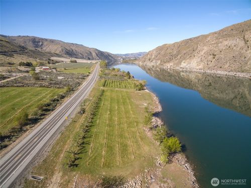 23041 State Highway 97, Orondo, WA, 98843-9781 | Card Image