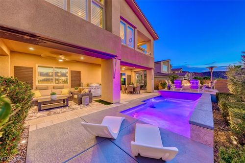 7 Hilltop Crest St, Henderson, NV, 89011-3167 | Card Image