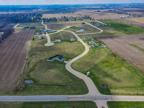 1412 Navajo Ct, Kankakee, IL, 60901-8493 | Card Image