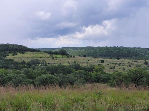 817 Mountain Creek Rd, Marble Falls, TX, 78654-4092 | Card Image