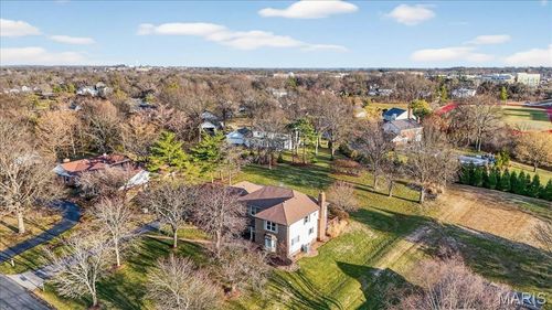 260 Pennington Ln, Chesterfield, MO, 63005-6915 | Card Image