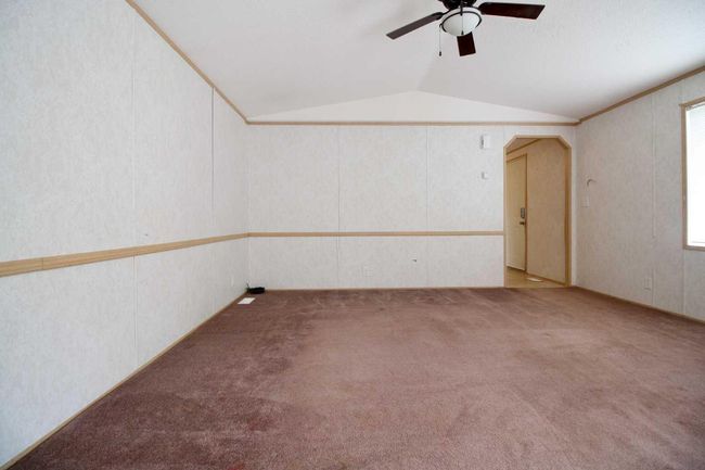 16 Dragonfly Crescent, House other with 3 bedrooms, 2 bathrooms and 2 parking in High Level AB | Image 4