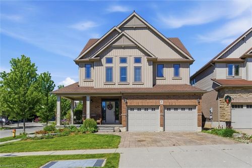901 Valebrook Crt, Kitchener, ON, N2A0E5 | Card Image