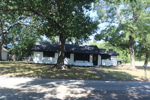 407 N Jefferson St, Kaufman, TX, 75142-1329 | Card Image