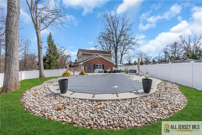 110 Oak Dr, House other with 4 bedrooms, 3 bathrooms and null parking in Middlesex NJ | Image 43
