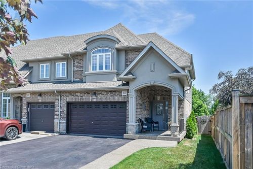 43 Medici Lane, Hamilton, ON, L9B0G9 | Card Image