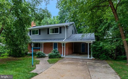 8447 Thames St, SPRINGFIELD, VA, 22151-1519 | Card Image