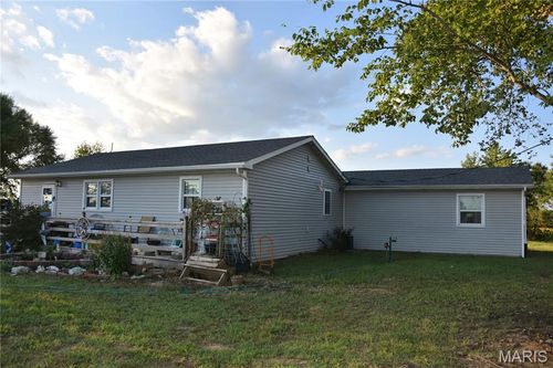 7110 County Road 338, Taylor, MO, 63471-2133 | Card Image