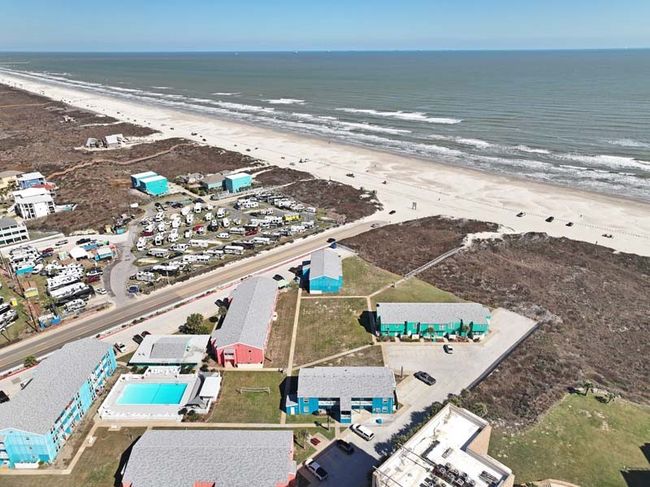 601 - 800 Beach Access Road 1 A, Condo with 3 bedrooms, 2 bathrooms and 2 parking in Port Aransas TX | Image 36