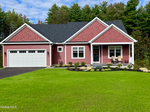 5 Kerr Dr, Wilton, NY, 12831-1254 | Card Image