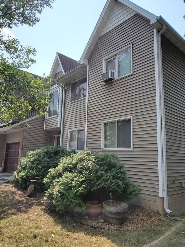 Exterior | Image 17